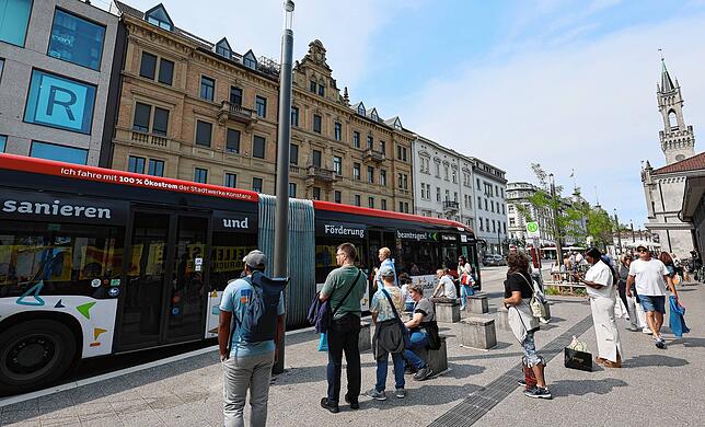 Ab dem 12. Oktober 2025 fahren fast alle Buslinien die Haltestellen am Bahnhofplatz an. Änderungen gibt es aber trotzdem.