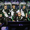 Die Mannschaft &bdquo;Team Liquid&ldquo; berät sich vor einer Partie beim E-Sport-Turnier &bdquo;The International 2018&ldquo; im Spiel ...