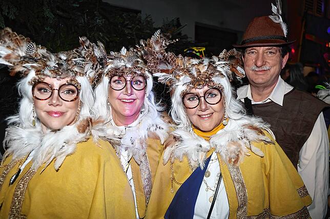 Bild 30: Konstanzer Straßenfasnacht 2025: Weiter geht‘s – auch am Fasnachtssamstag sind die Narren los