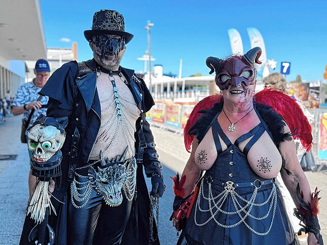 Bild 27: Das Torture Ship lockt wieder an die Promenade in Friedrichshafen – Hier sind die besten Bilder!