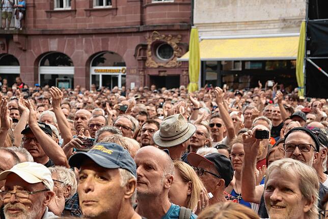 Bild 3: BAP beim Stimmenfestival 2025: Kölner Kultrocker heizen dem Publikum ein - das sind die Bilder