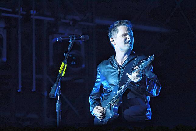 Bild 21: Einer der Topacts am Sonntag: Muse rockt beim Southside