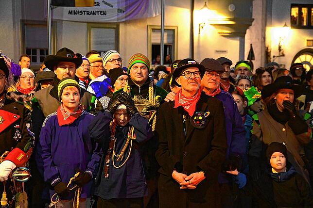 Bild 2: Jetzt haben die Villinger Narren das Regiment in der Stadt