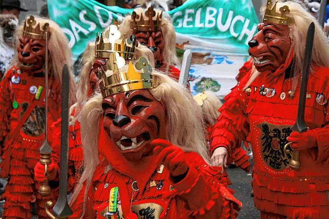 Der Überlinger Löwe hat sich sein Vorbild im Stadtwappen von 1528 gesucht.