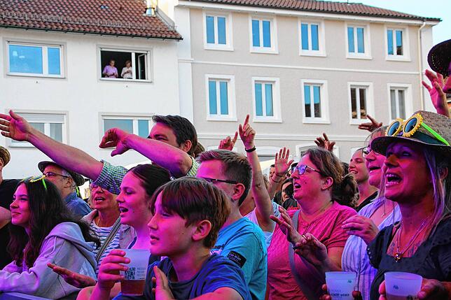 Bild 20: LaBrassBanda begeistern beim Markdorf Open Air – hier gibt‘s alle Bilder! (Teil 3)