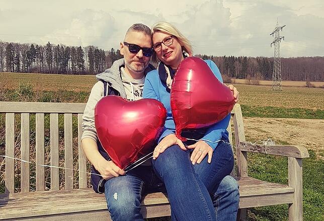 Sandra und Holger Siebert mussten ihre Traumhochzeit aufgrund der Corona-Pandemie verschieben. Die beste Freundin der Braut hatte aber ...