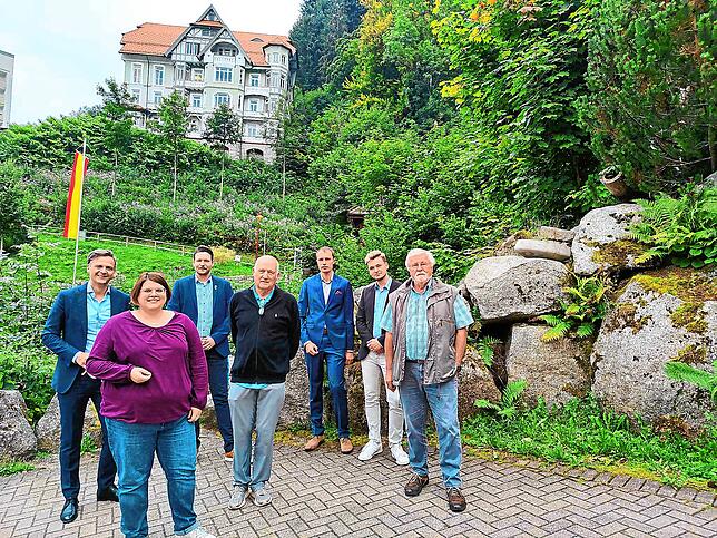 Eines der letzten Bilder mit Marcel Klinge als Bundestagsabgeordneten zeigt in Triberg am 19. September 2021 von links nach rechts: ...