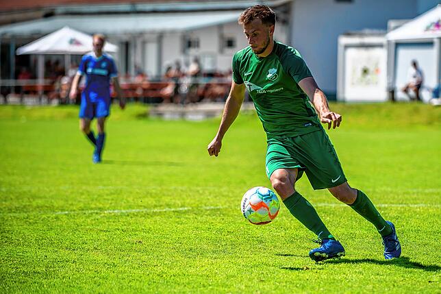 Bild 35: FC Weizen rettet sich durch das 2:1 beim SV Rheintal vor dem Direktabstieg &ndash; und wir haben Bilder!