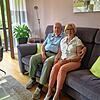 Ursula und Hans-Jürgen Scheithauer haben ihr Haus verkauft, um in die Rosenau zu ziehen. Sie ist dort derzeit die jüngste Bewohnerin.