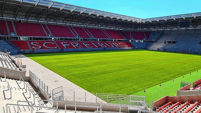 Die neue Arena des SC Freiburg: Das Europa-Park-Stadion. Hier eine Aufnahme vom März 2021.