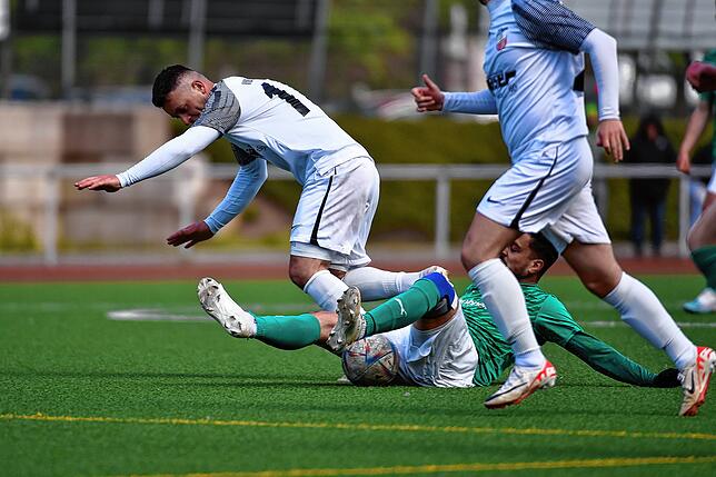 Bild 39: VfB Waldshut unterliegt mit 1:4 beim FC Zell – und wir haben Bilder!