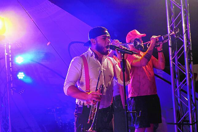 Bild 18: Das Brigachfest begeistert mit Musik und Geselligkeit