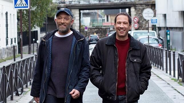 Bruno (Vincent Cassel, links) und Malik (Reda Kateb) in &bdquo;Alles außer gewöhnlich&ldquo;.