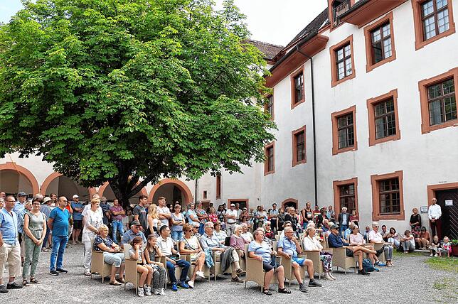 Bild 1: Bilder vom Tag der Offenen Tür auf Schloss Hohenfels