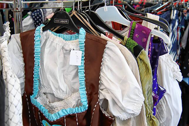 Bild 7: Wir machen den Test: Wie gut und günstig kann man sich im DRK-Kleiderladen Waldshut einkleiden?
