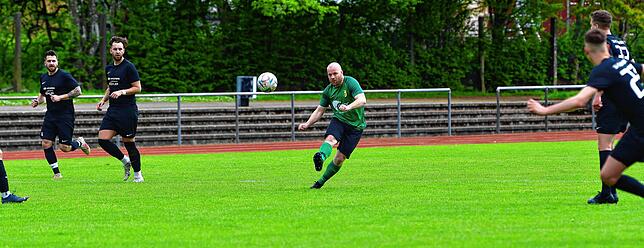 Bild 16: SV Herten setzt sich mit 4:2 bei der SG FC Wehr/Brennet durch &ndash; und wir haben Bilder!