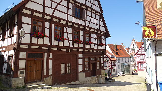 Das Bindhaus kam in den 1970ern in den Besitz der Stadt und der Heimat- und Museumsverein zu viel Arbeit. Er sorgt auch heute noch ...