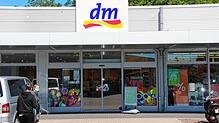 Die Drogeriekette &bdquo;dm&ldquo; ist schon in mehreren Städten im Landkreis mit einer Filiale vertreten, so wie in Sigmaringen (unser ...