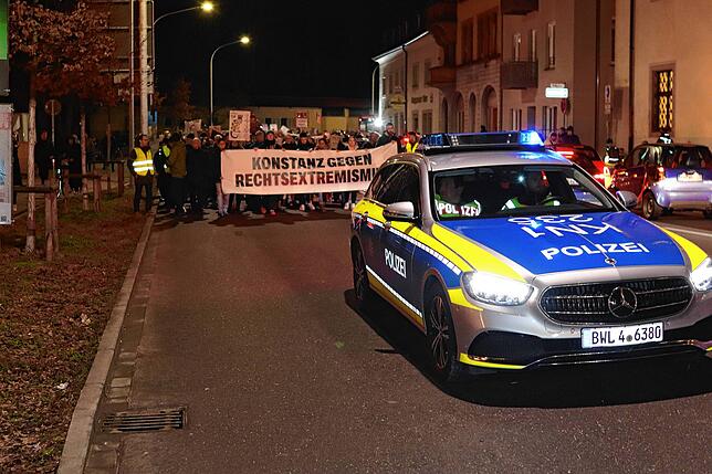 Bild 22: Konstanz geht für Zusammenhalt und Demokratie auf die Straße: Bilder
