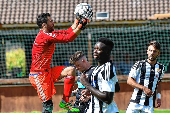 Bild 42: SV 08 Laufenburg startet mit Niederlage bei Titelfavorit VfR Hausen &ndash; und wir haben Bilder!