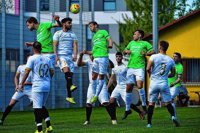 Bild 11: SG Mettingen/Krenkingen müht sich zu 2:0-Sieg bei Schlusslicht BFC Friedlingen &ndash; wir haben Bilder!
