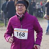 Auch Uschi Bachmann, 66 Jahre alt, hat die zehn Kilometer geschafft.