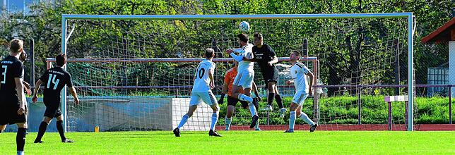 Bild 23: SG FC Wehr/Brennet besiegt den SV 08 Laufenburg II mit 5:1 &ndash; und wir haben Bilder!