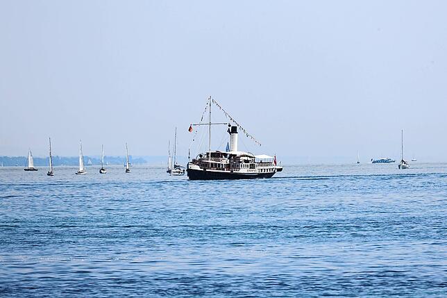 Bild 27: Maritimes Flair in Konstanz! Hier gibt's die ersten Bilder von der Bodenseewoche 2025