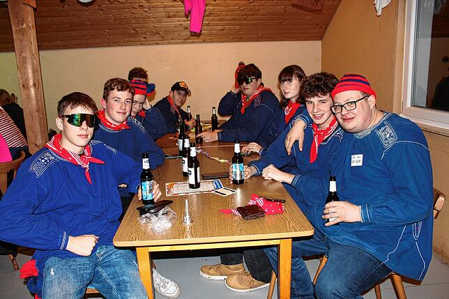 Bild 13: Fasnachtsparty des Turn- und Sportvereins Oberbaldingen am Fasnachtsfreitag: hier gibt´s die Bilder!