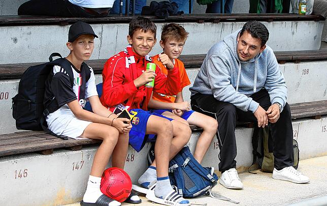 Bild 8: Die besten Bilder vom Pokalfight zwischen dem FC Überlingen und dem SC Konstanz-Wollmatingen