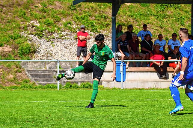 Bild 18: SV Karsau gewinnt das Aufsteiger-Derby gegen den SV Herten II mit 2:0 &ndash; und wir haben Bilder!