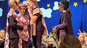 Viele Kinder übernahmen bei der Aufführung Solo-Rollen. Foto: Singschule Görwihl