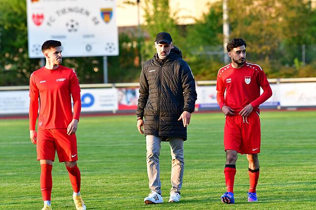Bild 17: FC Tiengen 08 zieht durch ein 4:2 gegen den VfB Waldshut ins Pokalfinale ein