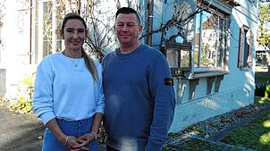 Sie sind die neuen Pächter für den Gasthof &bdquo;Die Post&ldquo; plus Saal: Hülya und Andreas Dold sind seit mehr als zehn Jahren im ...