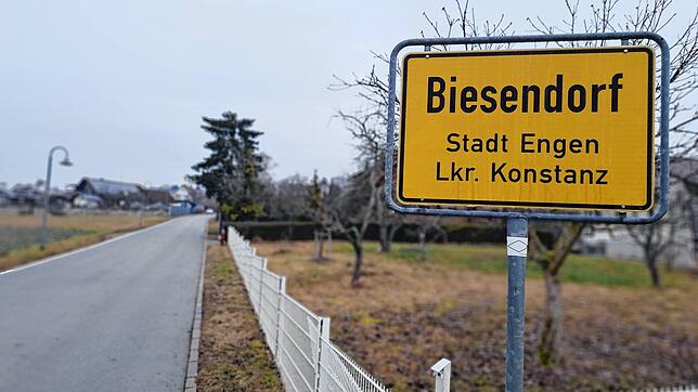 Ortsschild Biesendorf