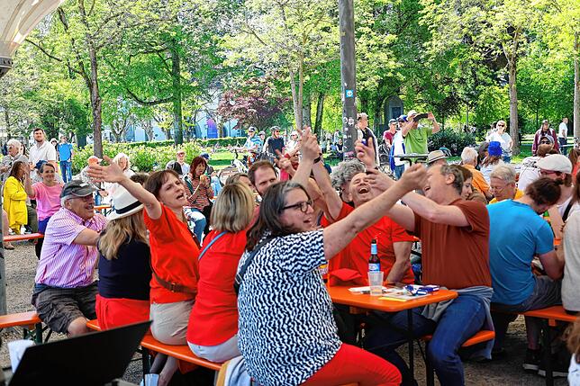 Bild 29: Kulturfest im Stadtgarten: Am 1. Mai werden in Konstanz die Demokratie und Menschenrechte gefeiert