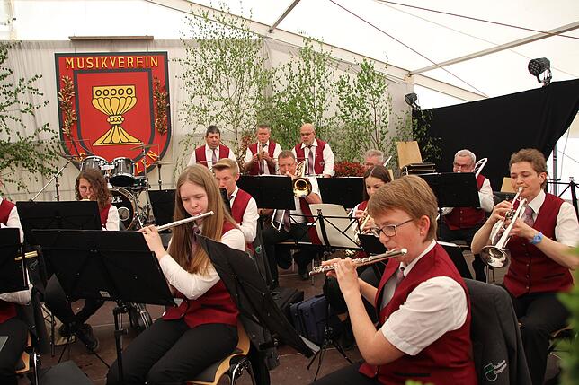 Bild 1: Bilder vom Bezirksmusiktag am Sonntag