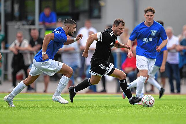 Bild 5: TuS Stetten gewinnt 3:1 gegen den FC Wehr – und wir haben Fotos!