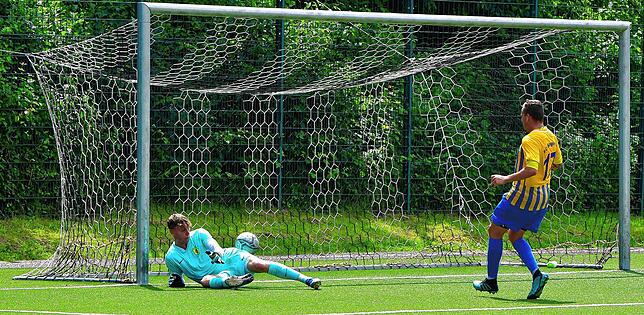 Bild 22: FC Solothurn zieht gegen den FC Singen 04 beim Grieshaber-Cup des SV 08 Laufenburg ins Finale ein &ndash; und wir haben Bilder