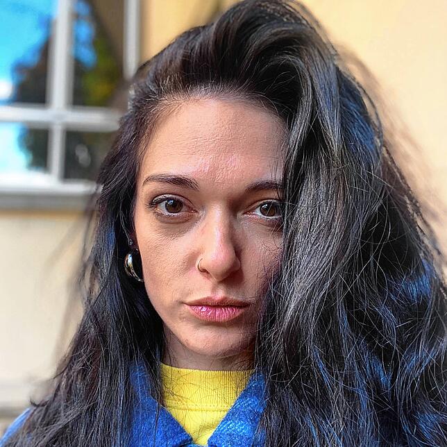 Lara Mancarella.