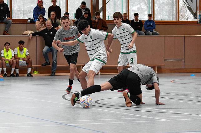 Bild 11: Jubel in Bräunlingen: FC 08 Villingen und FV Tennenbronn holen Bezirksmeistertitel