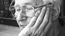 Der ehemalige Chefarzt Peter Graf zu Dohna-Schlobitten stirbt im Alter von 96 Jahren.