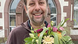 2008 war Michael Klinger als Blumen-Rebell bundesweit in aller Munde. Weil der Muttertag auf Pfingstsonntag fiel, durften die ...