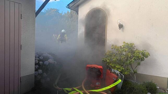 Am vergangenen Samstag brannte es im Kellergeschoss eines Hauses in Bad Säckingen. Bild: Feuerwehr Bad Säckingen