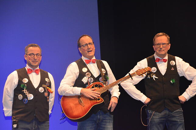 Dominik Schaaf, Andreas Duffner und Thomas Streit alias "Die Gassenhauer" feiern mit ihren Gästen einen phänomenalen Abend.