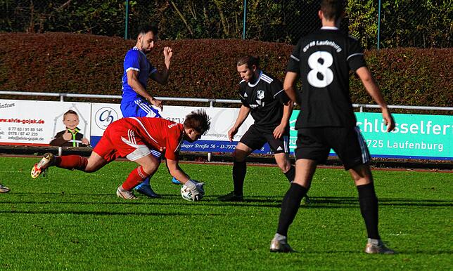 Bild 30: SV 08 Laufenburg II trotzt Spitzenreiter SV BW Murg ein 2:2 ab &ndash; und wir haben Bilder!