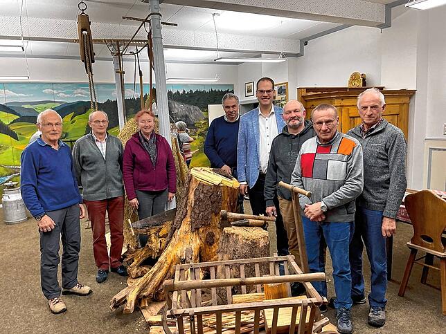 Auch im Unterkirnacher Verein für Heimat- und Orchestriongeschichte ist Martine Jouniaux (Dritte von links) aktiv dabei – hier im März ...