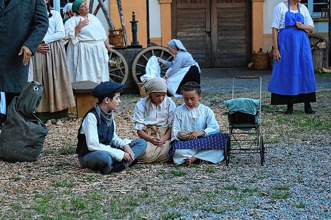 Bild 4: Freilichttheater in Riedern: &bdquo;Zwischen den Welten&ldquo;