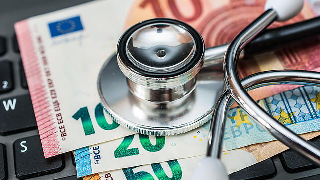 Das Versorgungswerk der hessischen Ärztekammer hat viel Geld am Immobilienmarkt verloren.