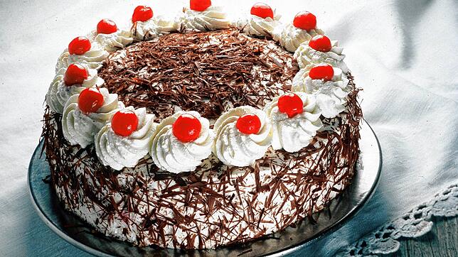 Ein Prachtexemplar einer Schwarzwälder Kirschtorte: Wer will dazu schon nein sagen?